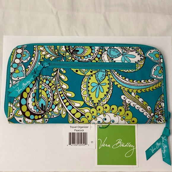 Vera Bradley Travel Organizing Wallet - Picture 1 of 3